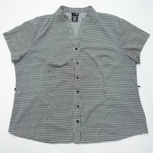 East5th Button-Up Blouse Women's Size 1X Gray Short Sleeve Checkered Polyester
